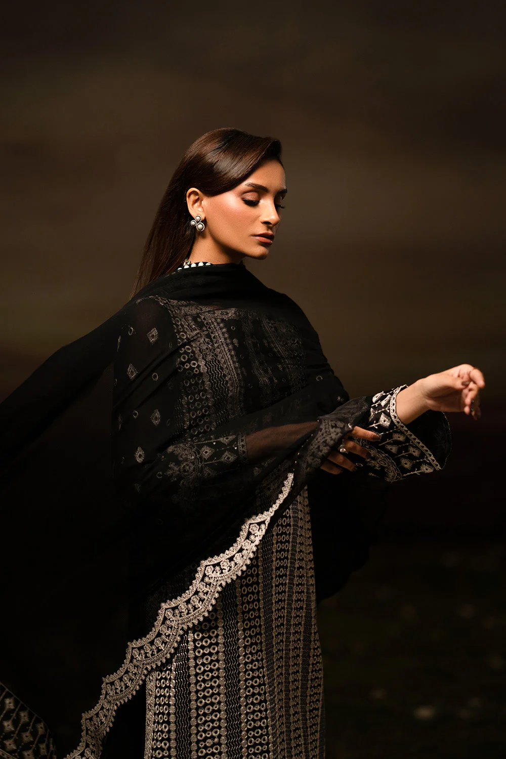 3-Piece-Embroiderd-Chiffon INBHA - FWU5708 - Image 3