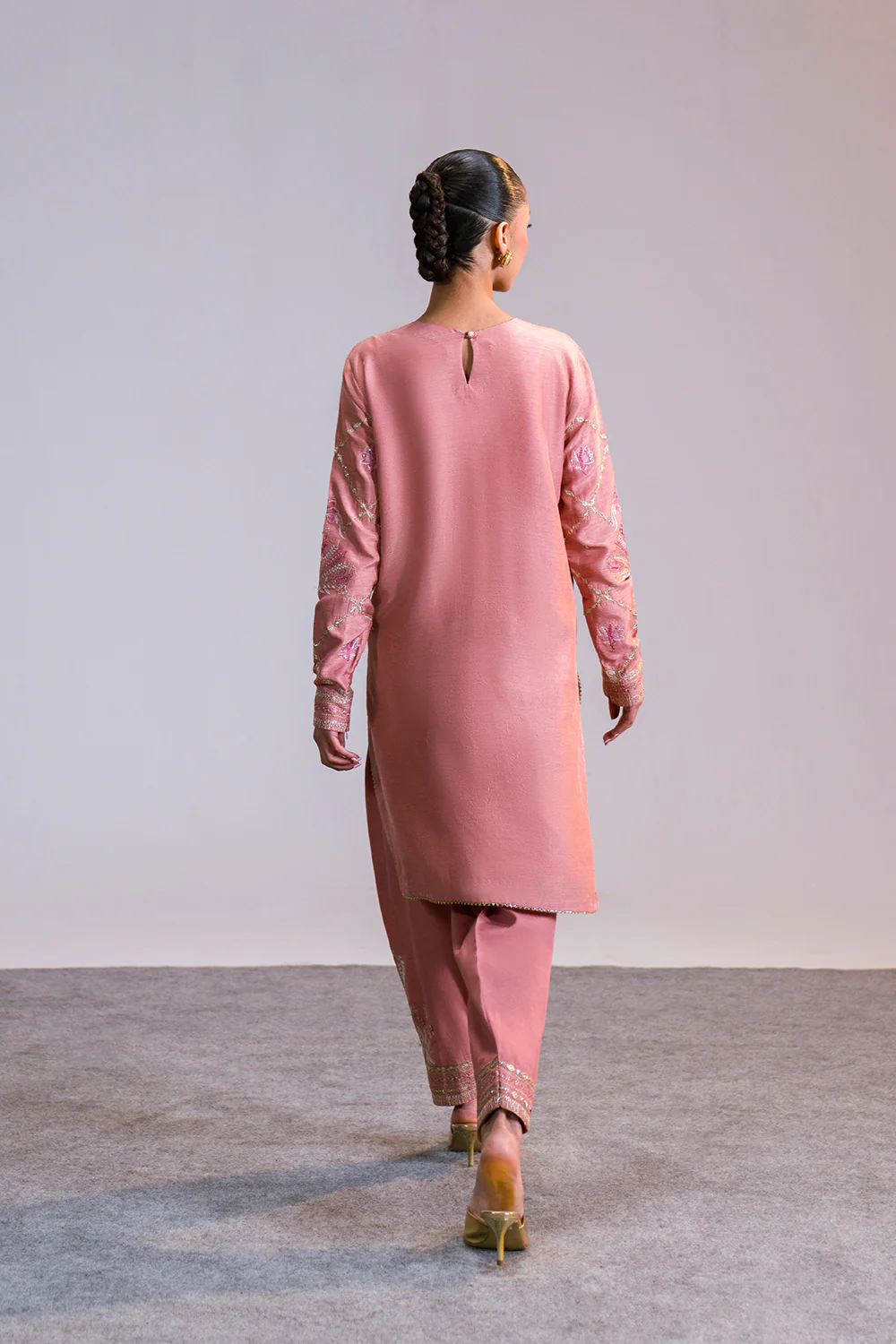 NAOMI - MSS6034 - Image 5