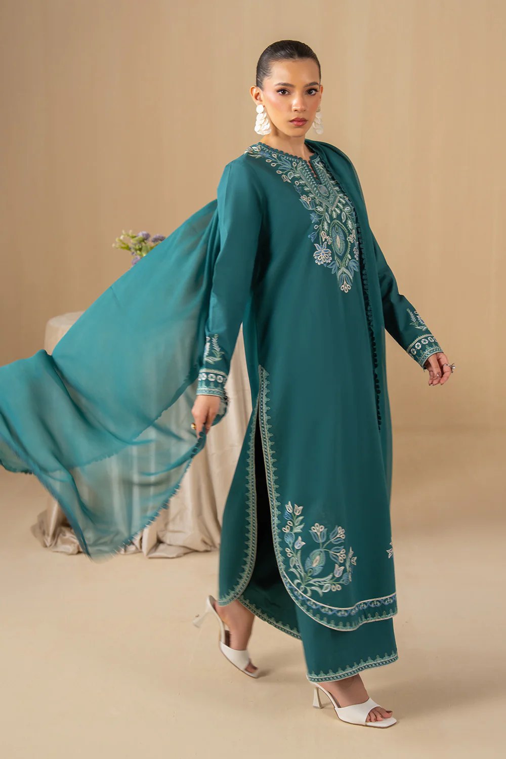 RITHIKA - MSS6247 - Image 4